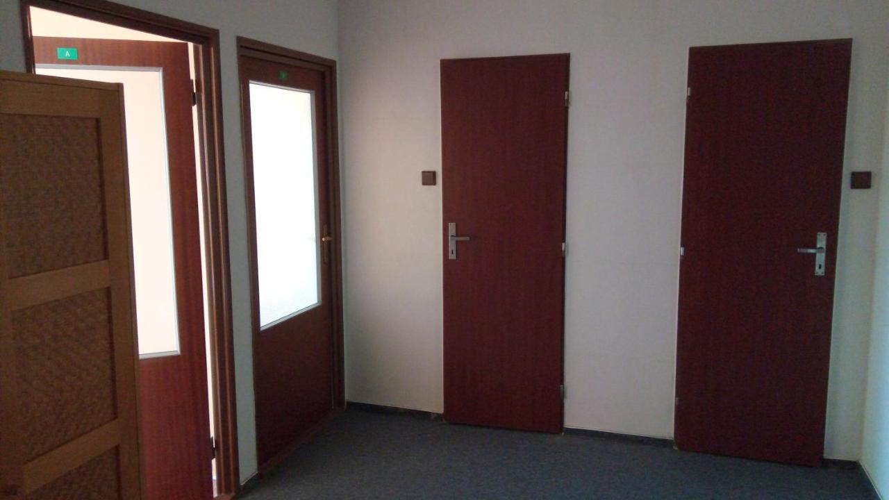 Penzion Institut Caşonia Exterior foto
